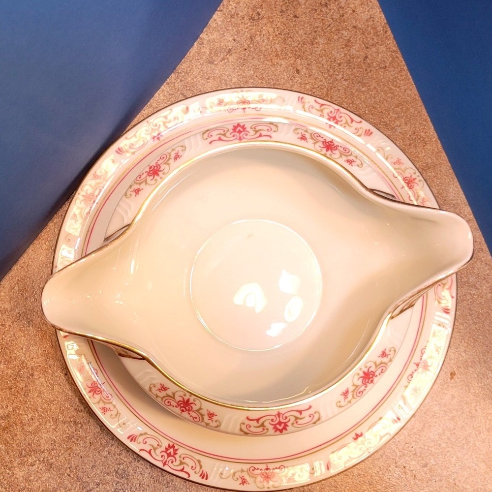Coronado H&C Bohemia Gravy Boat Attached Underplate Pink Gold Czechoslovakia - Picture 7 of 9